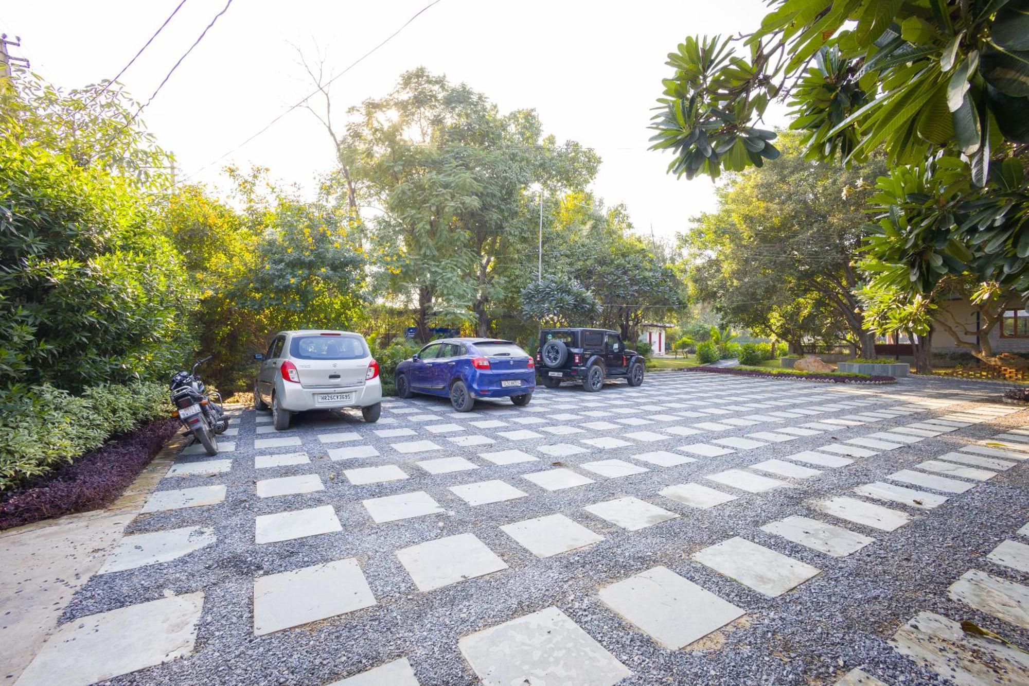 DhaujElivaas Hidden Oasis 4Bhk With Pool, Mud House & Container House别墅 外观 照片