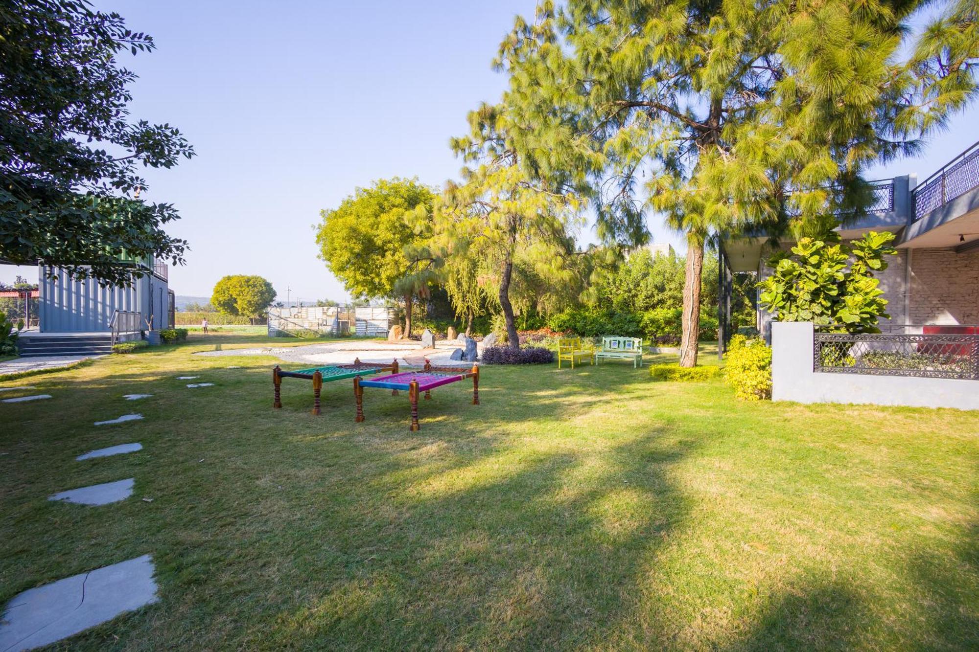 DhaujElivaas Hidden Oasis 4Bhk With Pool, Mud House & Container House别墅 外观 照片