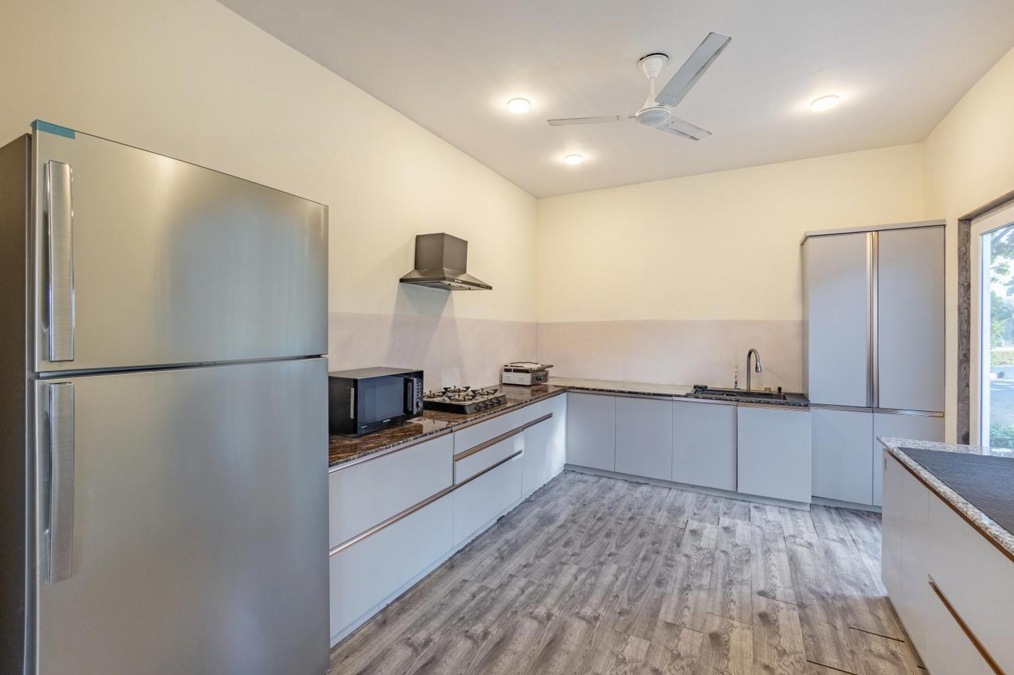 DhaujElivaas Hidden Oasis 4Bhk With Pool, Mud House & Container House别墅 外观 照片